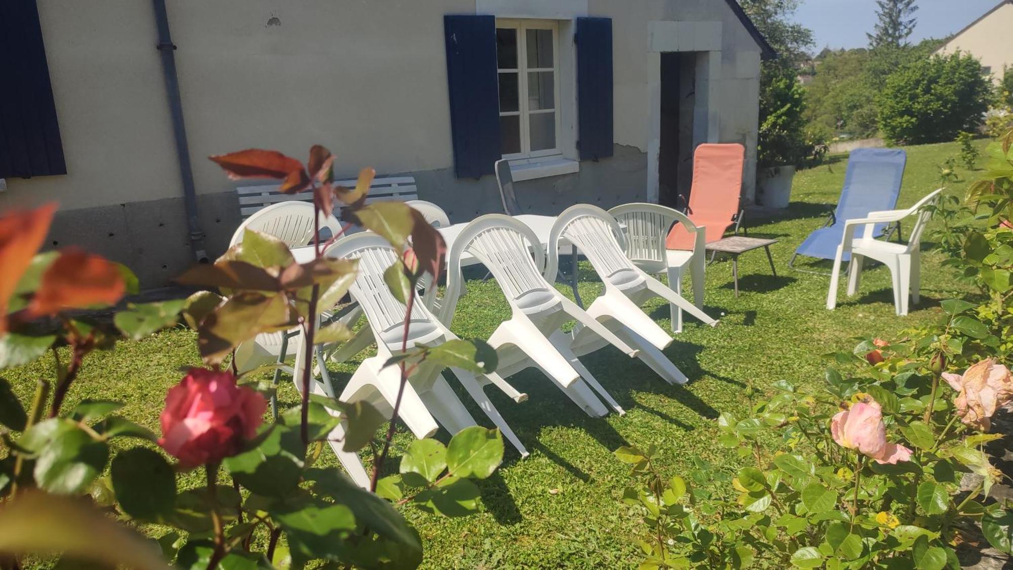 Maison Plain Pied, 2 Chambres, Longere Typique , Fraiche, Dans Bourg Avec Tous Commerces Luçay-le-Mâle 외부 사진