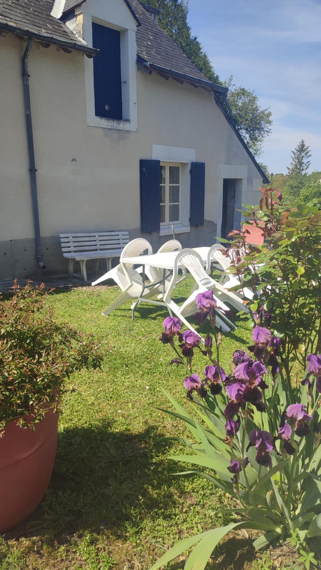 Maison Plain Pied, 2 Chambres, Longere Typique , Fraiche, Dans Bourg Avec Tous Commerces Luçay-le-Mâle 외부 사진